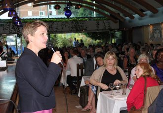 Gölge İçişleri Bakanı Yvette Cooper:  Kadınlar Parlamento’da olmalı