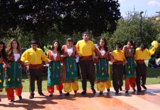 Hackney Yaz Festivali renkli görüntülere sahne oldu