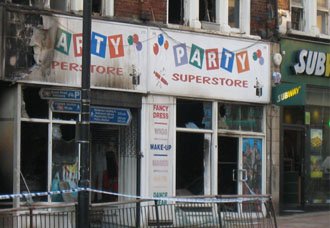 İsyan ve yağmanın faturası 200 milyon sterlini aşacak İsyan ve yağmanın faturası 200 milyon sterlini aşacak